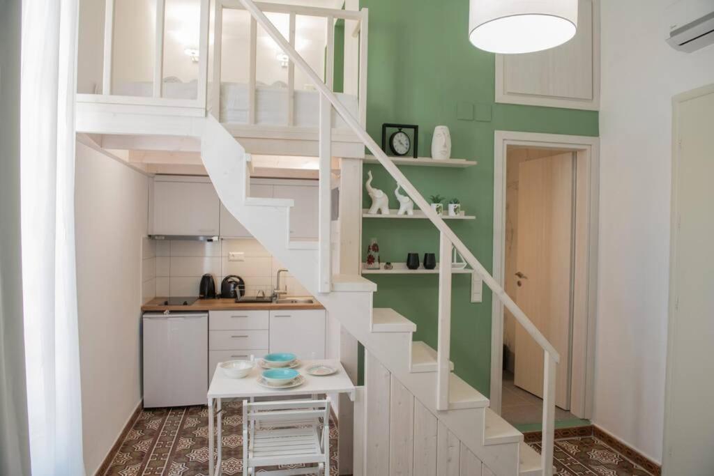 The Little Big Apartment In The Heart Of Heraklion Екстер'єр фото